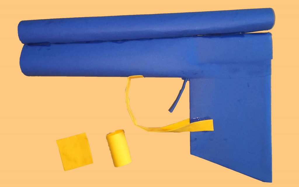 How do you make a simple paper gun ? (in Five minute)