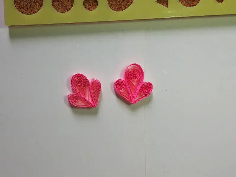 How to make paper quilling butterfly (step by step)