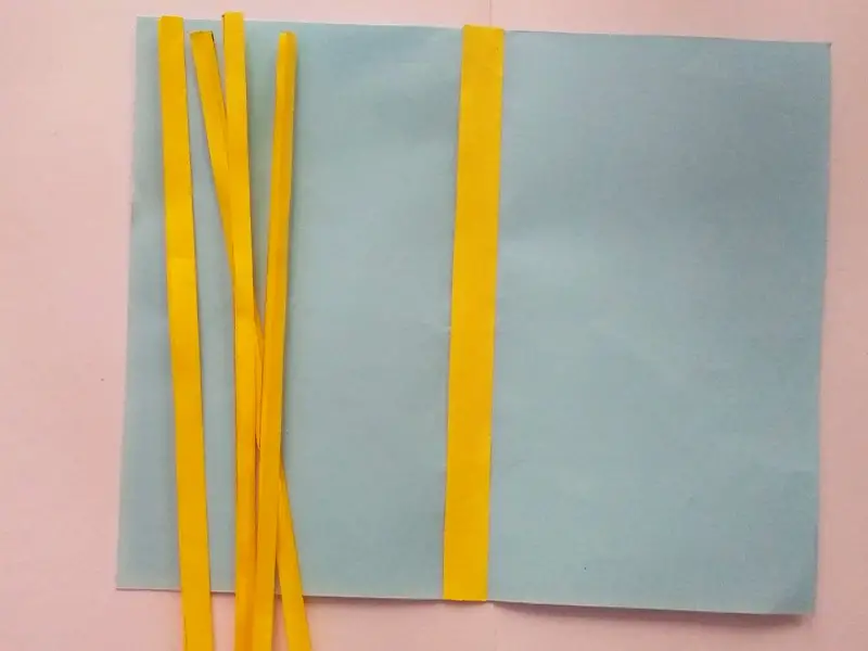 How to make a phone case out of paper